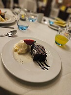 Marsh Farm Hotel