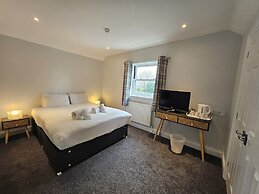 Marsh Farm Hotel