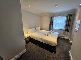 Marsh Farm Hotel