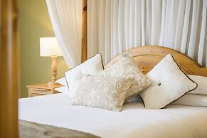 Meadowlands Hotel