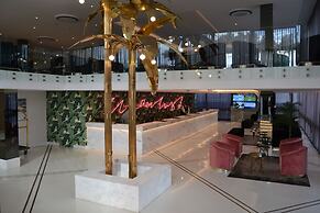 The Ritz Cape Town