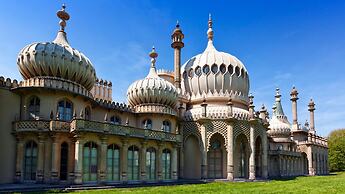Holiday Inn Brighton Seafront by IHG