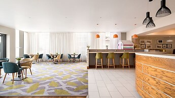 Holiday Inn Brighton Seafront by IHG