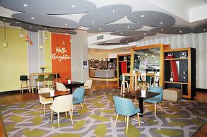 Holiday Inn Brighton Seafront by IHG