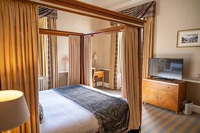 Dunkeld House Hotel