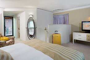 Herods Palace Hotel