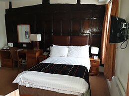 Red Lion Hotel