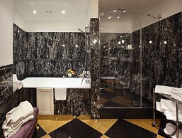 Radisson Collection Hotel, Moscow