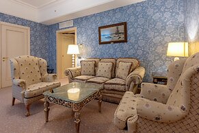 Radisson Collection Hotel, Moscow