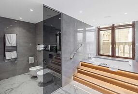 Radisson Collection Hotel, Moscow