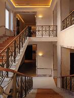 Grand Hotel