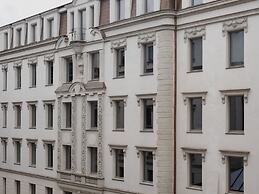 Grand Hotel