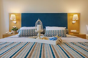 Dolphin Bay Seaside Resort & Suites