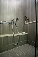 Astron Hotel