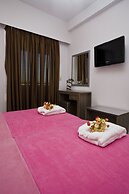 Astron Hotel