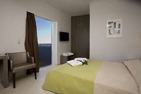 Astron Hotel