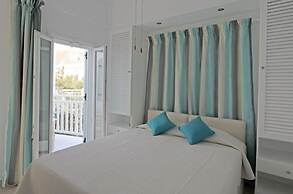Spiros & Hiroko Hotel - Adults Only