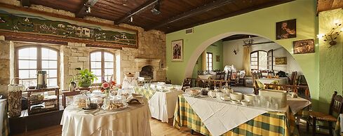 Arolithos Traditional Cretan Village
