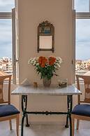 Pandora Suites