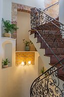 Pandora Suites