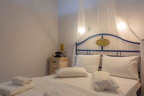 Pandora Suites