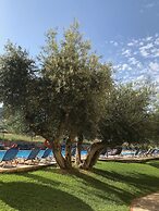 Lassi Hotel