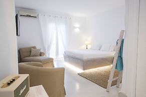 Paros Palace Adults Only