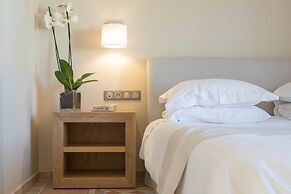 Porto Naxos Hotel