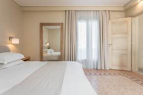 Porto Naxos Hotel