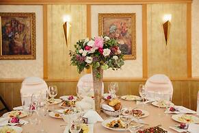 Atrium Palace Hotel