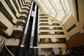 Atrium Palace Hotel