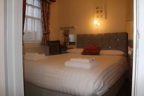 Barry House