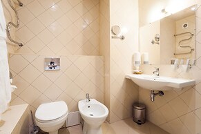 Hotel Okhtinskaya