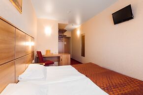 Hotel Okhtinskaya
