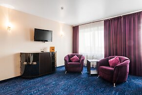 Hotel Okhtinskaya