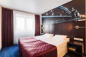 Hotel Okhtinskaya