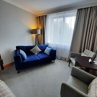Menlo Park Hotel