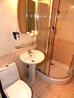 A Hotel Amur Bay