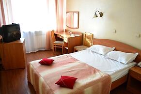 A Hotel Amur Bay