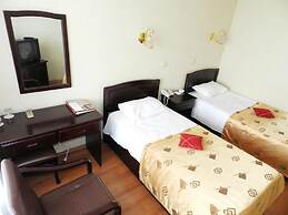 A Hotel Amur Bay