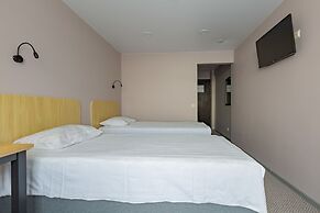 A Hotel Amur Bay