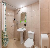 A Hotel Amur Bay
