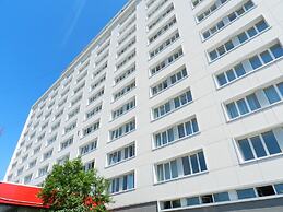A Hotel Amur Bay