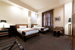Bass Boutique Hotel
