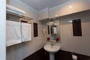 Hotel Shirak