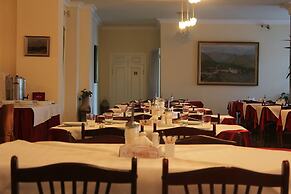Hotel Shirak