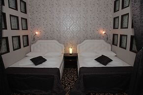 Hotel Shirak