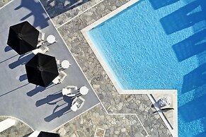 Mr and Mrs White Tinos