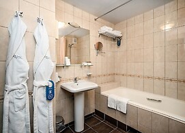 River Park Hotel