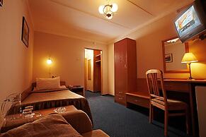 River Park Hotel